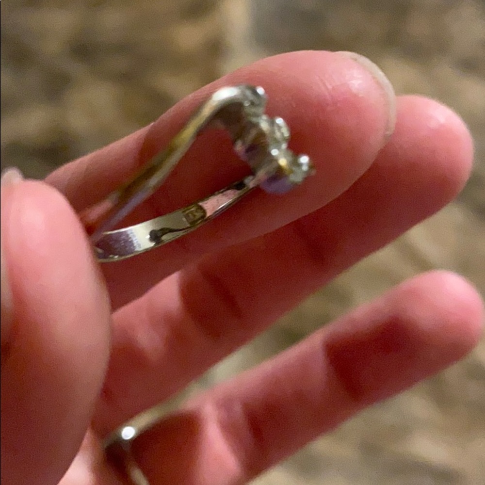 Cute small simple ring - Picture 4 of 6